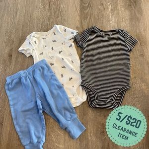 5/$20 CARTER’S 3 Piece Set Dog and Stripe Onesie with Pants - 3-6 months